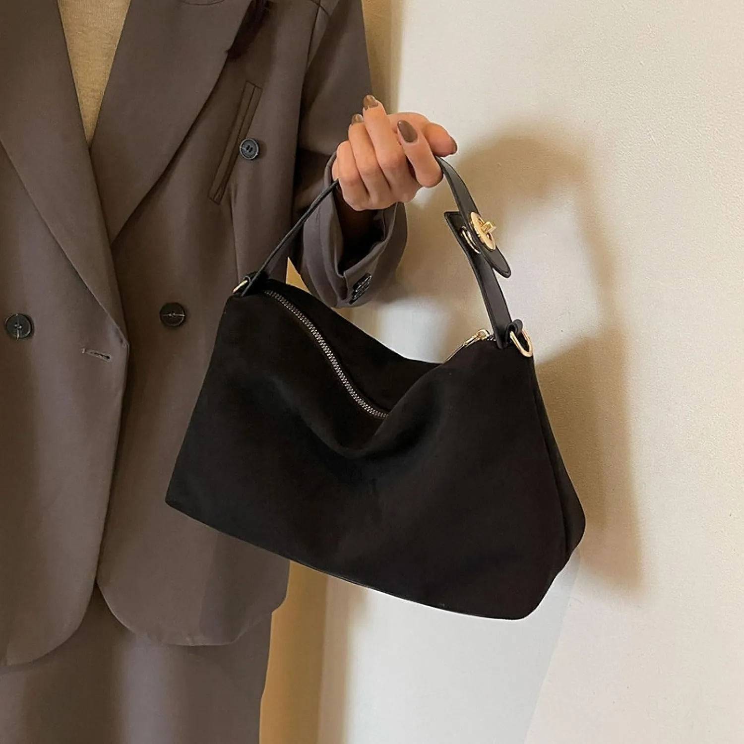 APLUSH Retro Shoulder Bag Fall Winter Versatile Commuter Crossbody Tote Matte Underarm Bag Hobo Purse,Black,One Size
