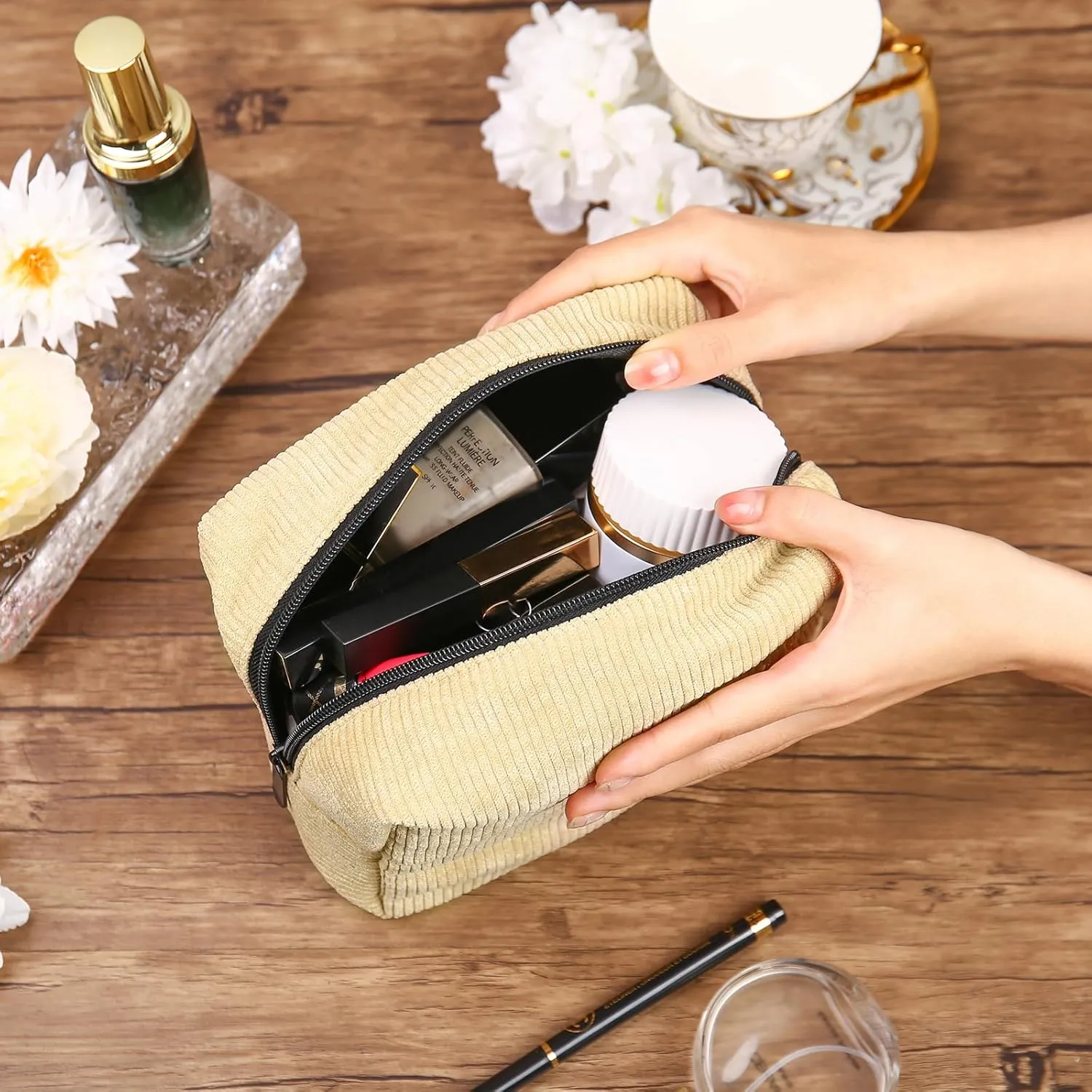 Custom Name Makeup Bags for Women Personalized Travel Cosmetic Bag with Birth Flower Portable Make Up Bags Customized Gifts for Women Mother Sister (Light Yellow)
