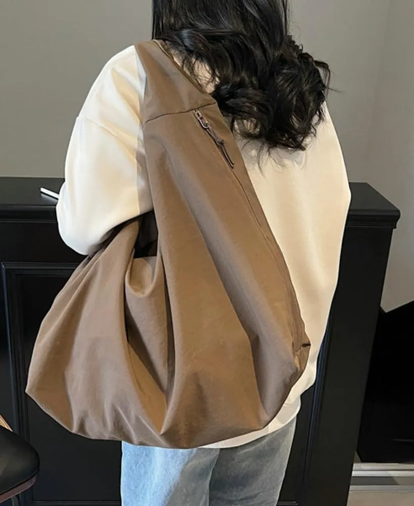 Large Hobo Bag Nylon Shoulder Purse for Women Trendy Tote Handbag Underarm Purse Versatile Slouchy Hobo Bag for Travel Sport