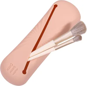 Makeup Brush Holder Large Capacity Travel Silicone Makeup Brush Bag Portable Cosmetic Face Brushes Holder Soft and Sleek Travel Essentials (Khaki)