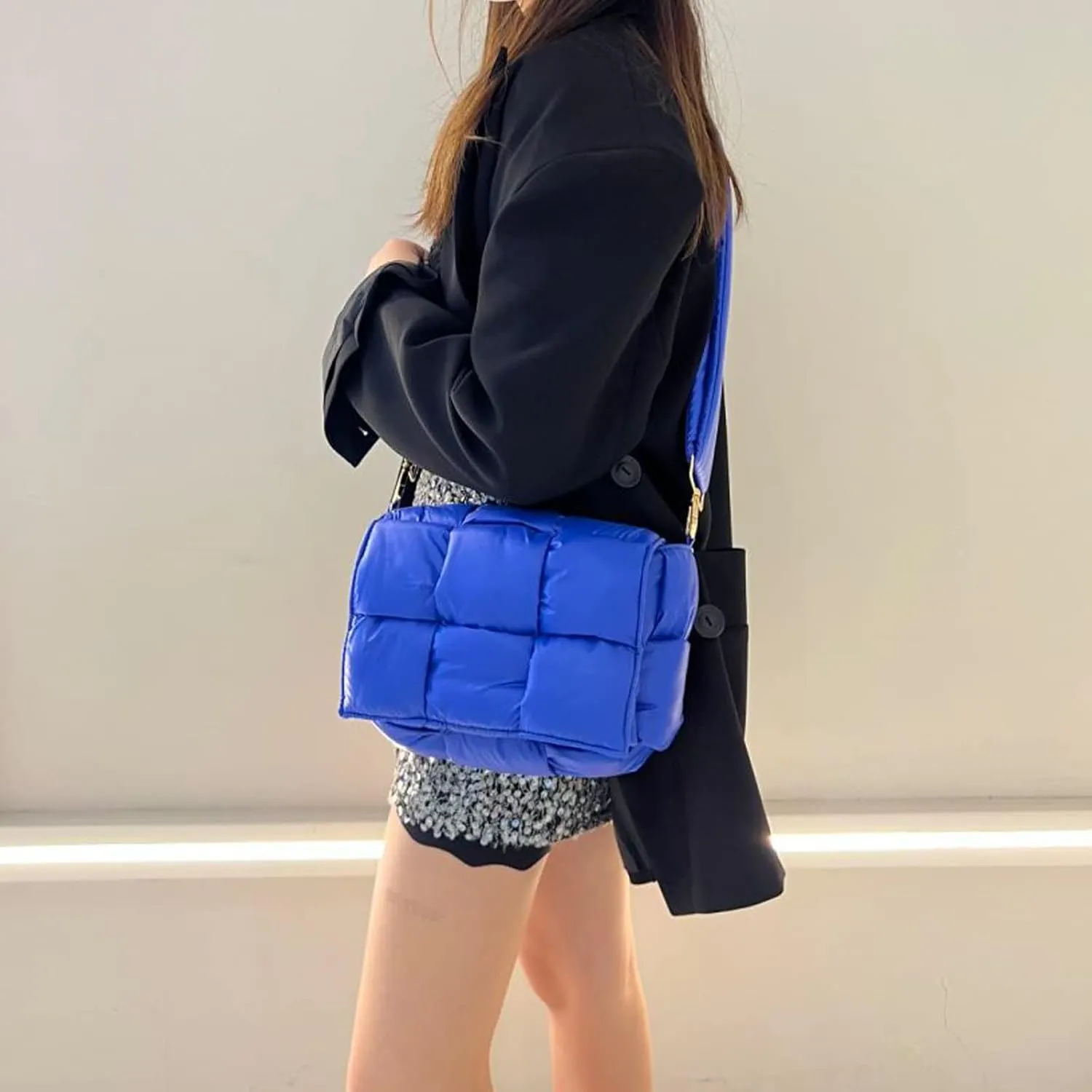 NAARIIAN Shoulder bags for women, Light-weight small puffer purses waterproof, hand-woven puffy bag crossbody handbag