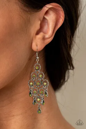 🧡Paparazzi🧡   Chandelier Cameo🧡Green🧡